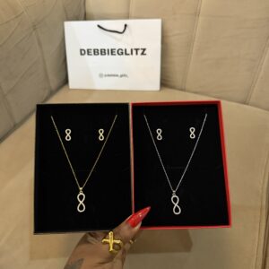 Glitz Infinity Necklace Set